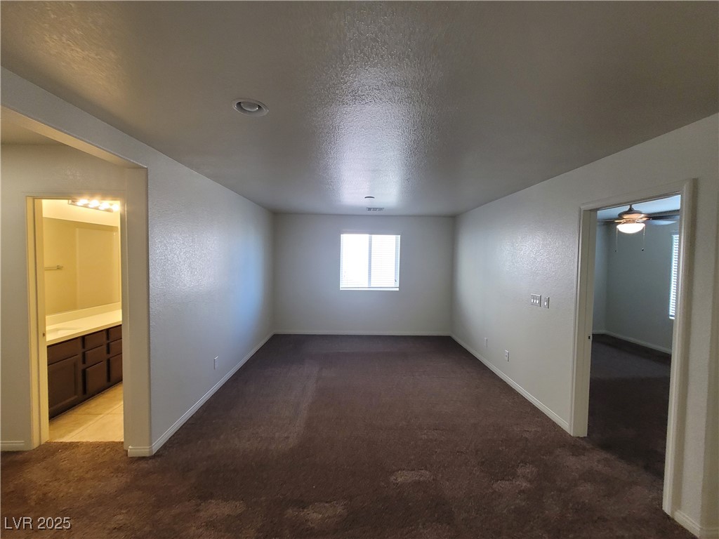 2409 West Gilmore Avenue Property Photo 11