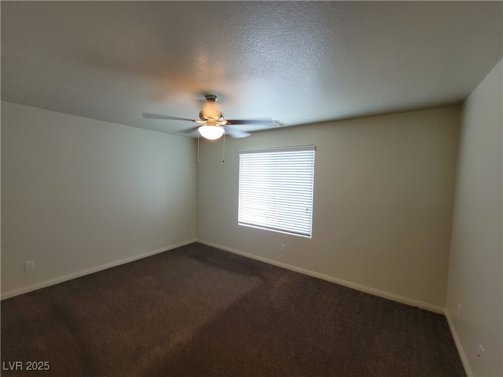 2409 West Gilmore Avenue Property Photo 15