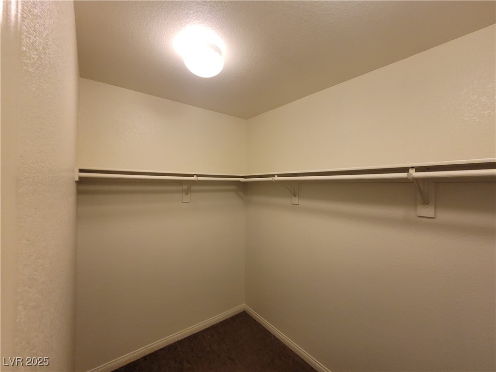 2409 West Gilmore Avenue Property Photo 20