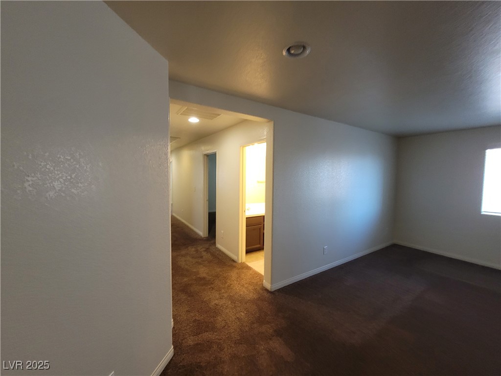 2409 West Gilmore Avenue Property Photo 24