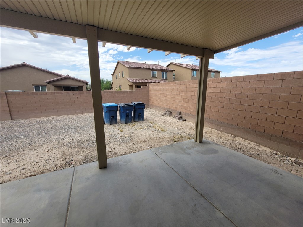 2409 West Gilmore Avenue Property Photo 47