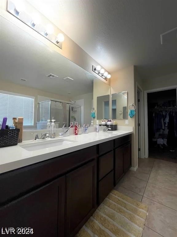 2409 West Gilmore Avenue Property Photo 63