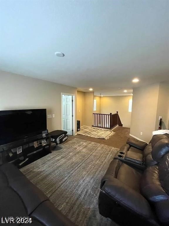 2409 West Gilmore Avenue Property Photo 86