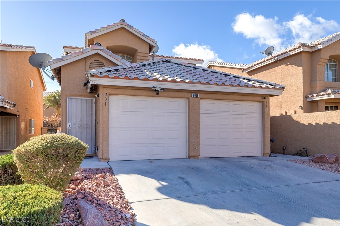 8009 Celestial Avenue 201 Property Photo 2