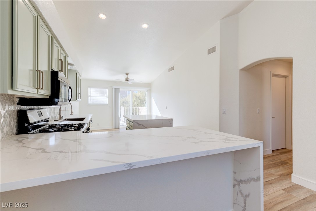 8009 Celestial Avenue 201 Property Photo 8