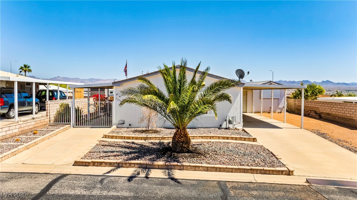 3250 Mirador Street Property Photo 1