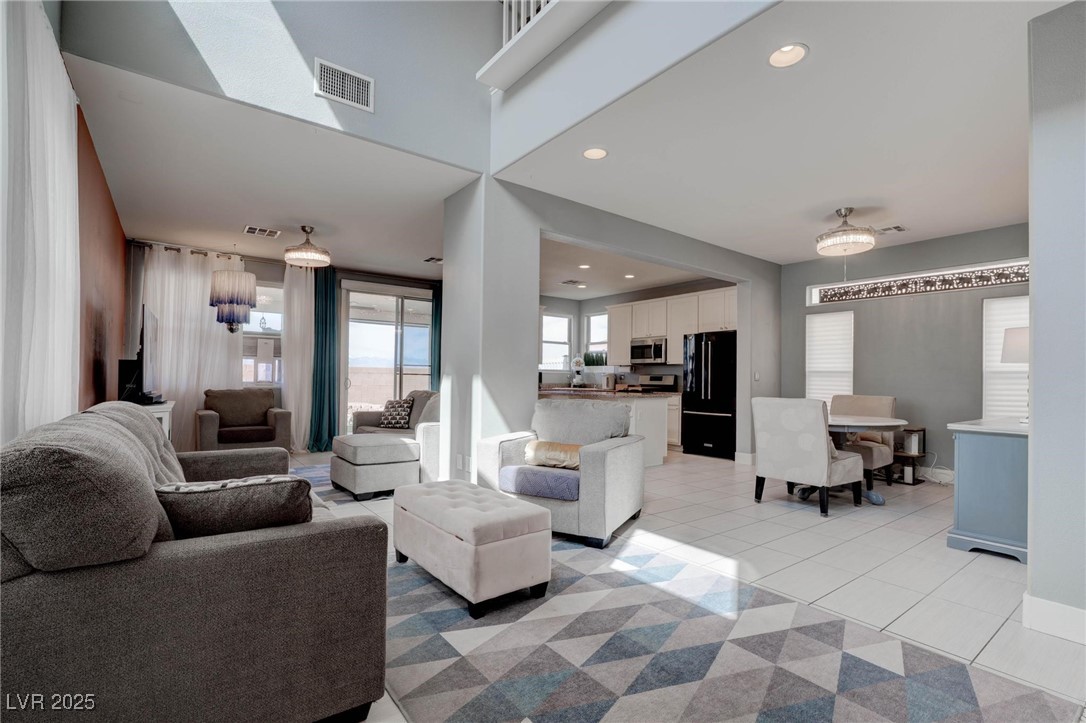 1141 Cactus Rock Street Property Photo