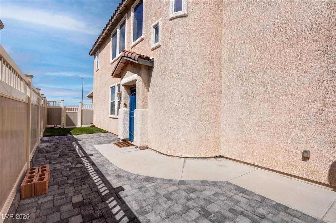 1141 Cactus Rock Street Property Photo 15