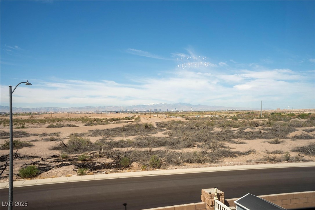 1141 Cactus Rock Street Property Photo 17