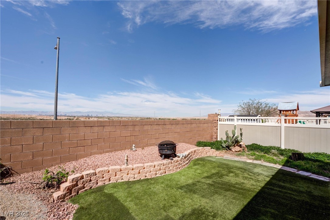 1141 Cactus Rock Street Property Photo 31