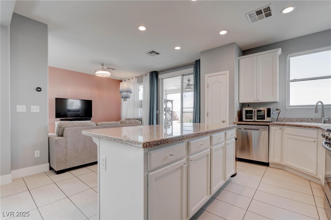 1141 Cactus Rock Street Property Photo 37