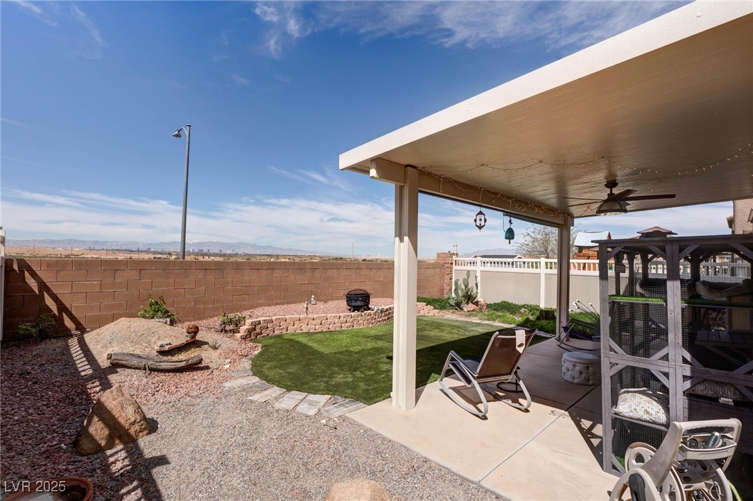 1141 Cactus Rock Street Property Photo 39