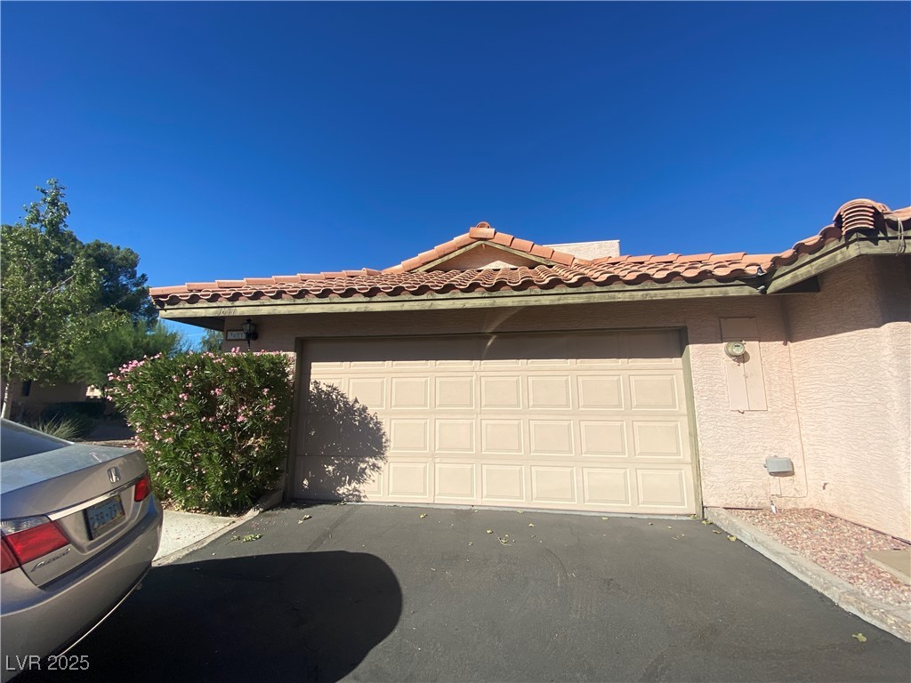 3611 Laguna Del Sol Drive Property Photo 1