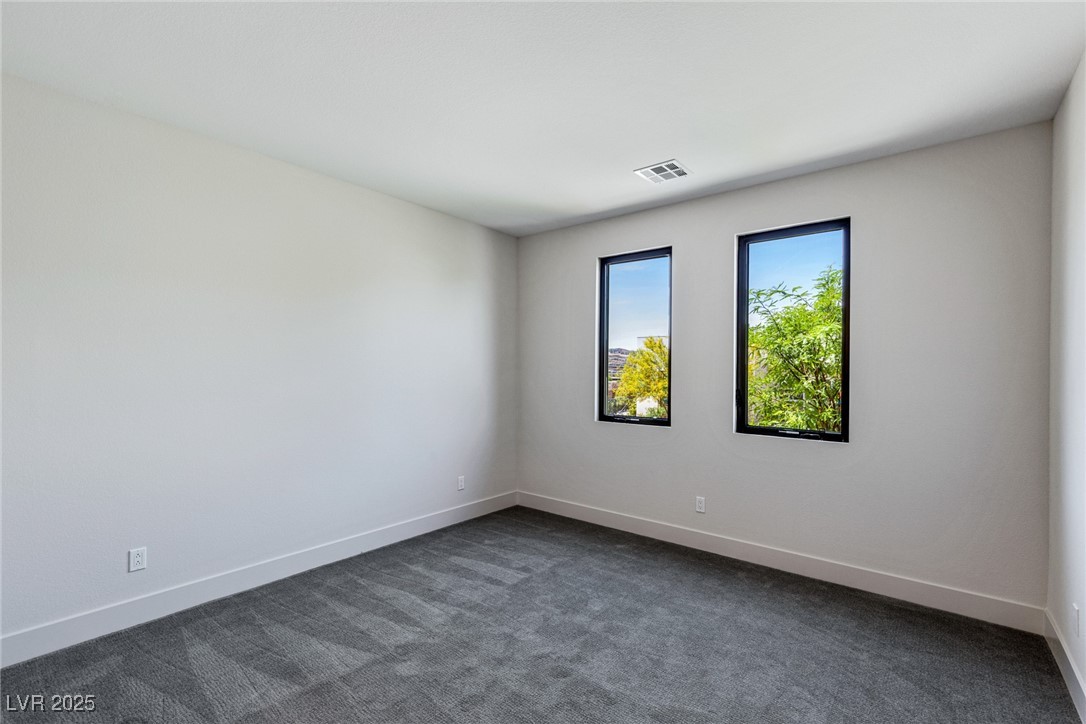 454 Tranquil Peak Court Property Photo 8