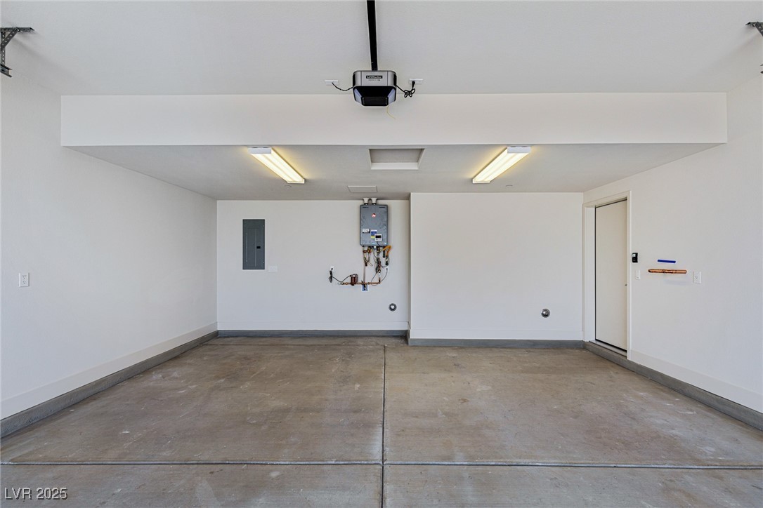 454 Tranquil Peak Court Property Photo 14