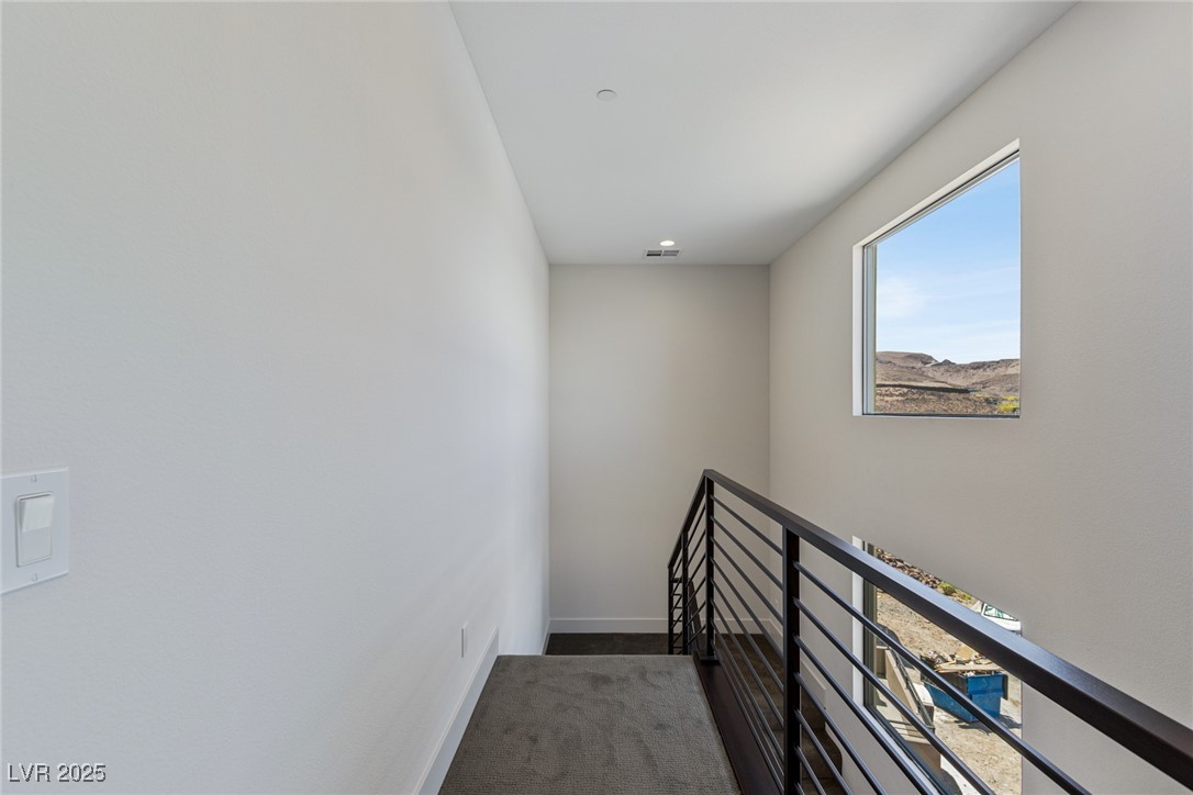 454 Tranquil Peak Court Property Photo 37