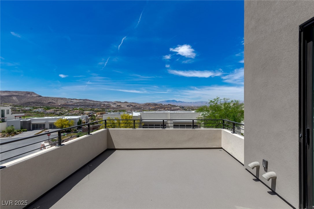 454 Tranquil Peak Court Property Photo 57