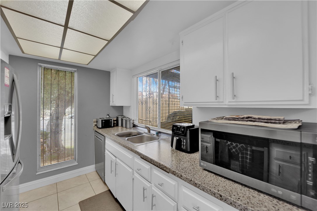 1440 Vegas Valley Drive 1 Property Photo 10