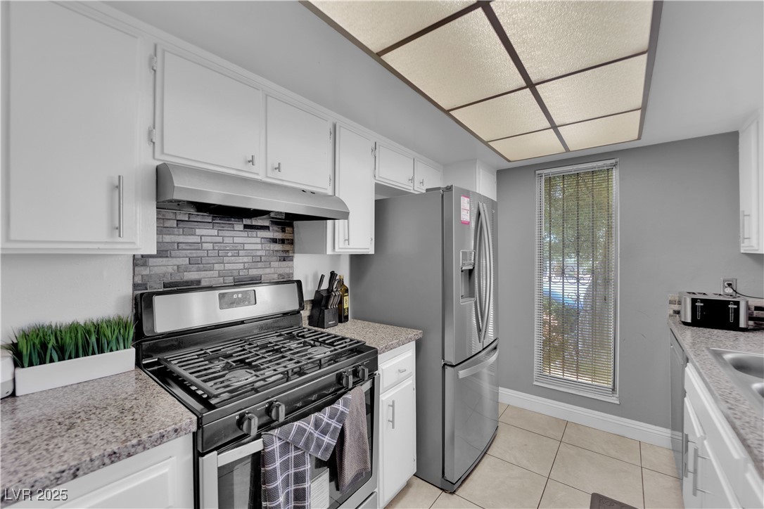 1440 Vegas Valley Drive 1 Property Photo 11
