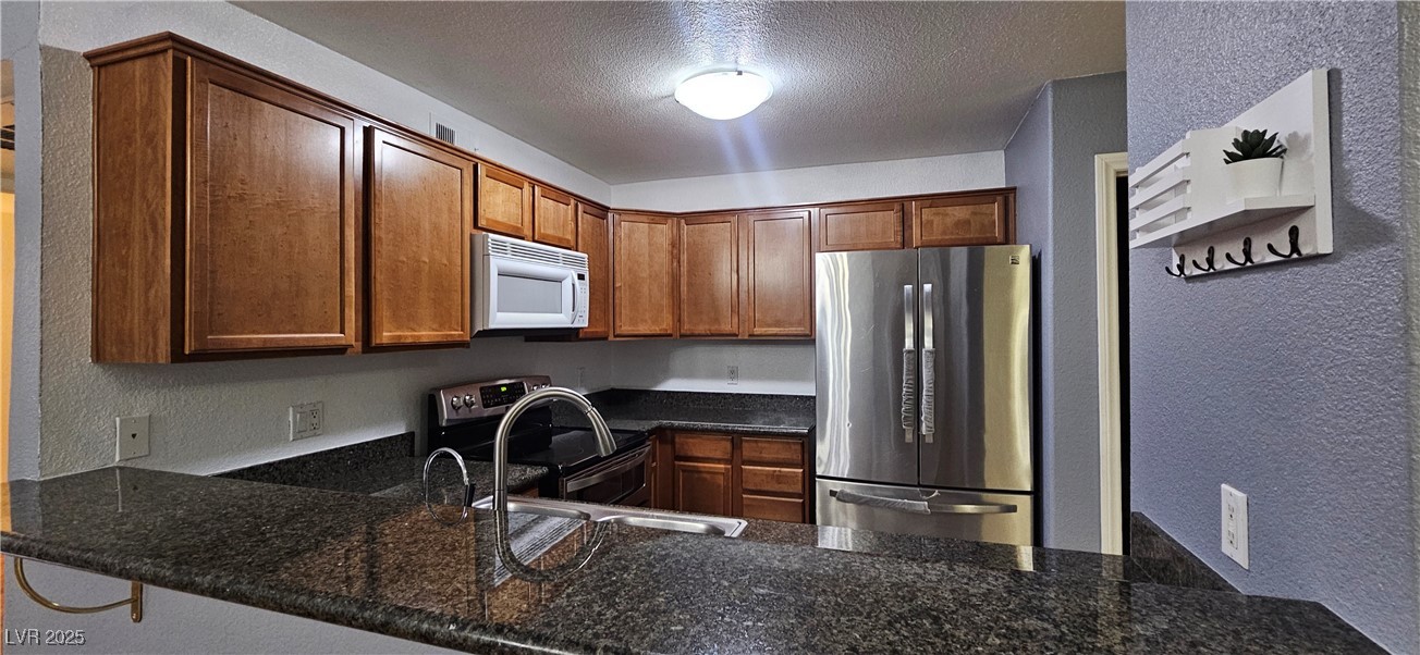 3145 East Flamingo Road 2005 Property Photo 6
