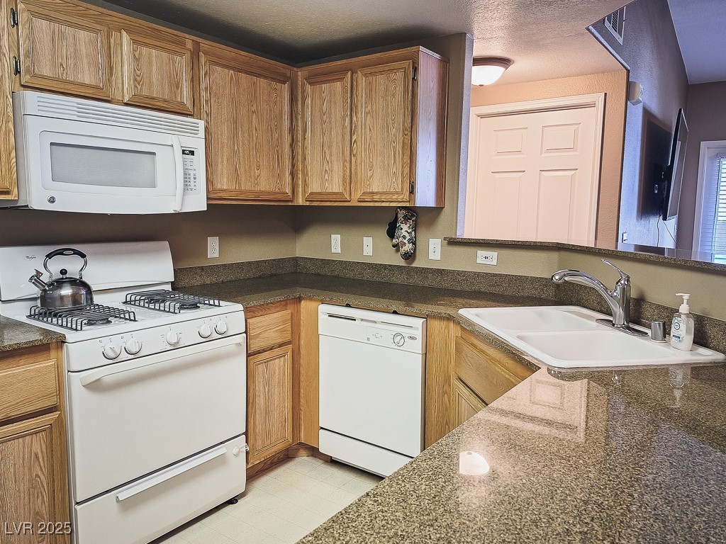10001 Peace Way 2269 Property Photo 4