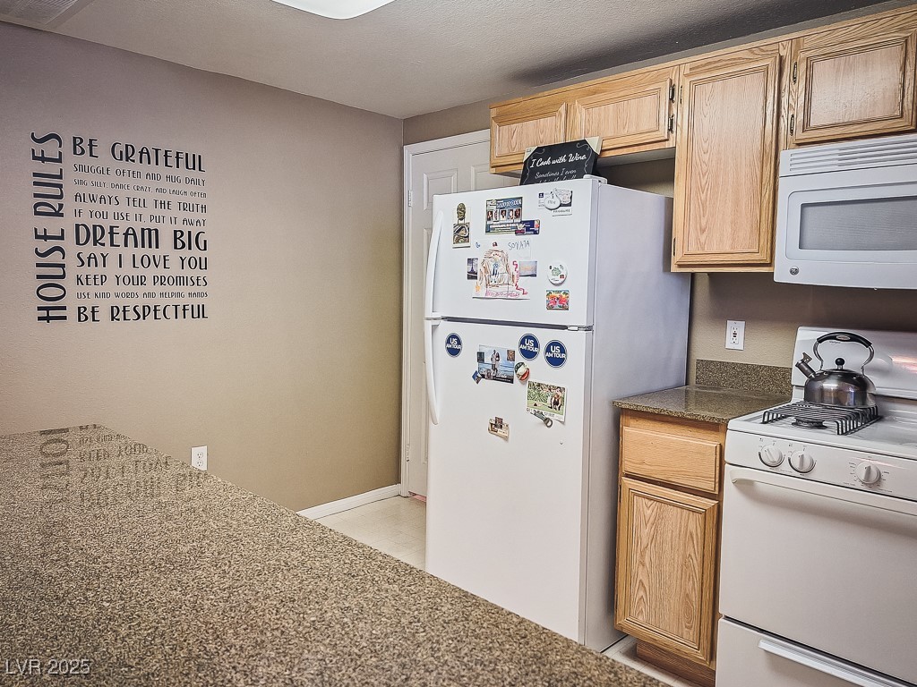 10001 Peace Way 2269 Property Photo 8
