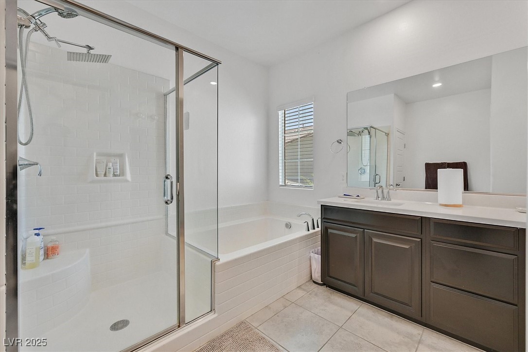788 Grand Country Avenue Property Photo 15