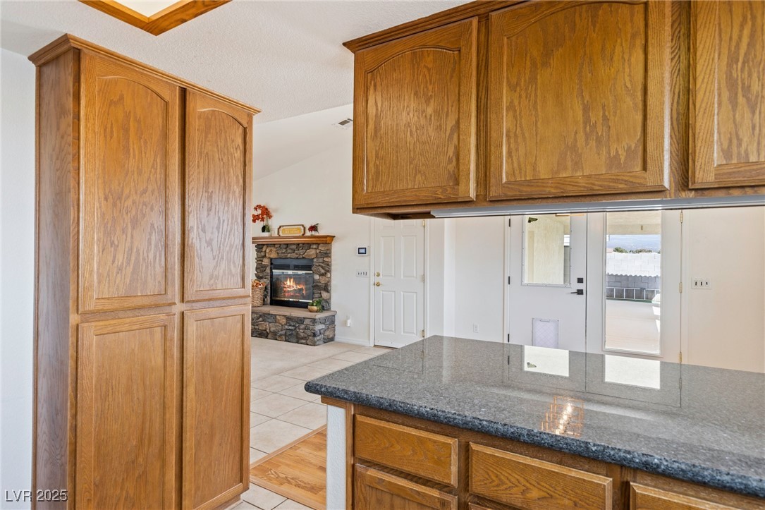 881 West Kathryn Avenue Property Photo 14