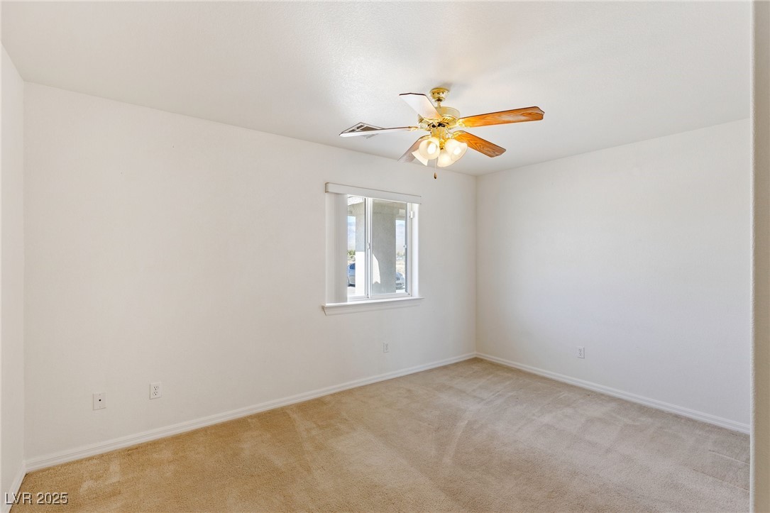 881 West Kathryn Avenue Property Photo 15
