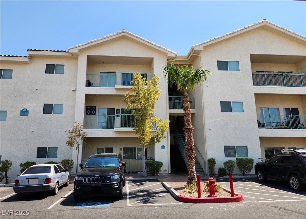 3550 Bay Sands Drive 3077 Property Photo 2