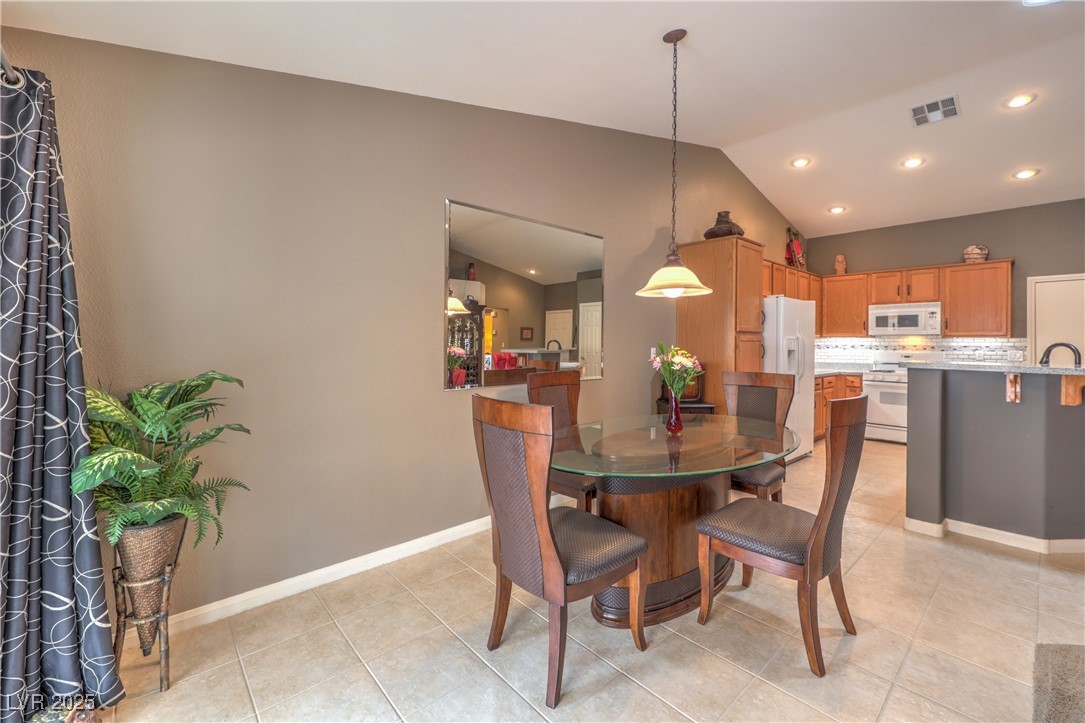 10953 Bandol Place Property Photo 11
