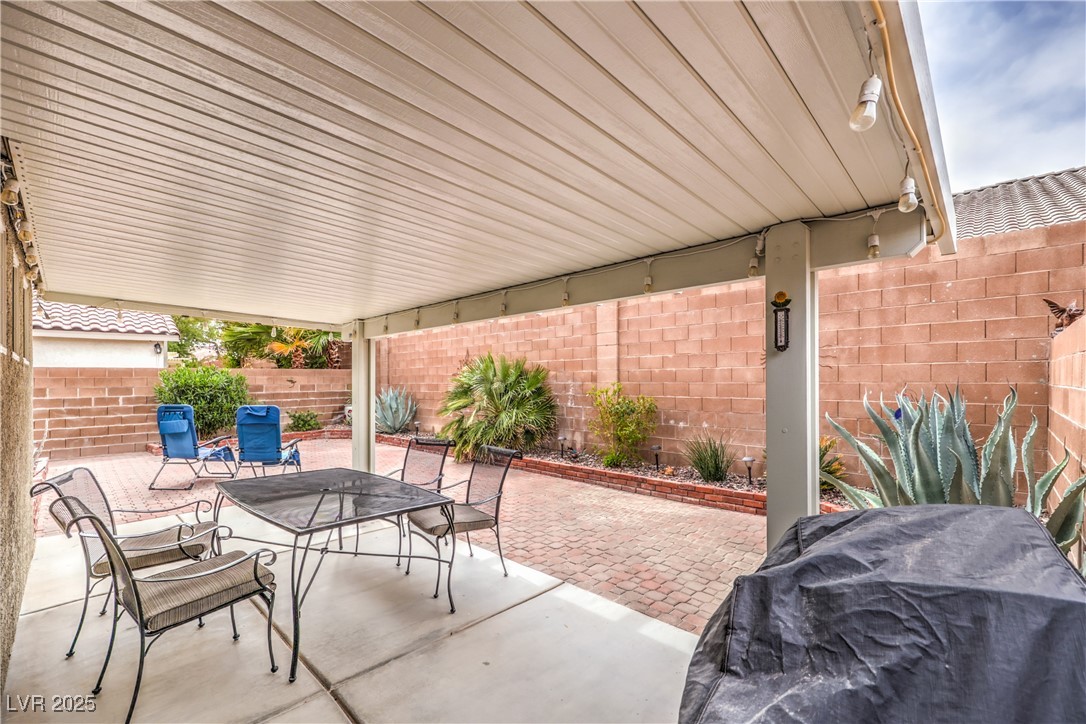10953 Bandol Place Property Photo 24