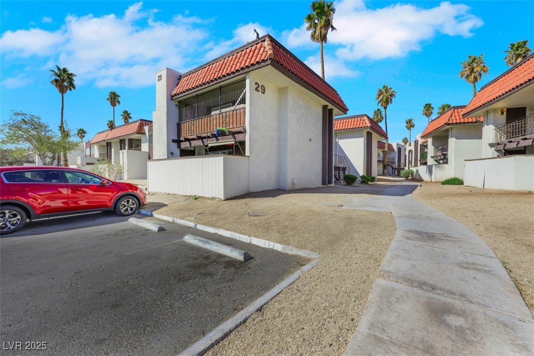 1405 Vegas Valley Drive 312 Property Photo 2