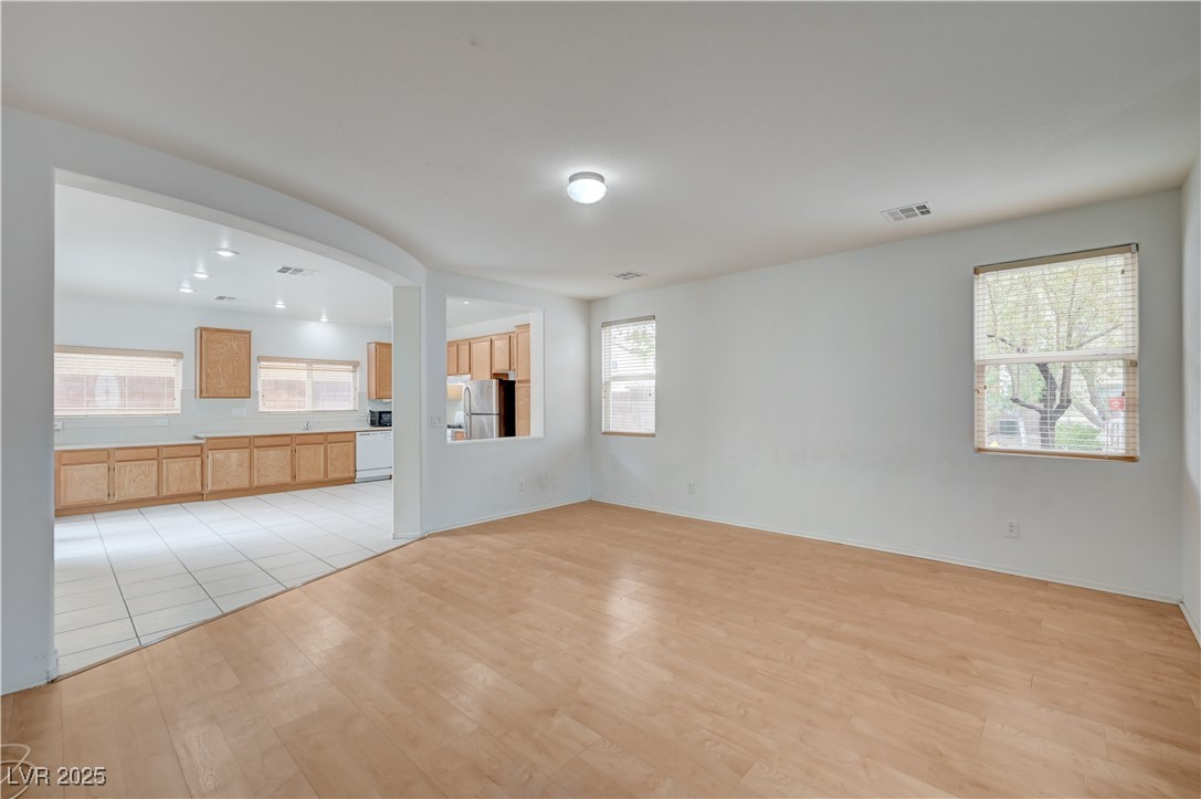 40 Fundy Avenue Property Photo 3