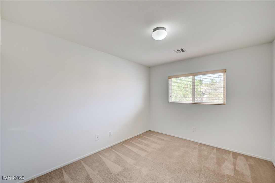 40 Fundy Avenue Property Photo 29
