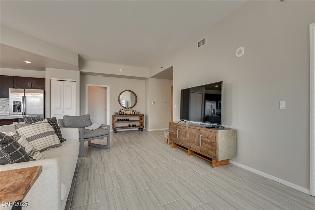 8255 Las Vegas Boulevard 610 Property Photo 7