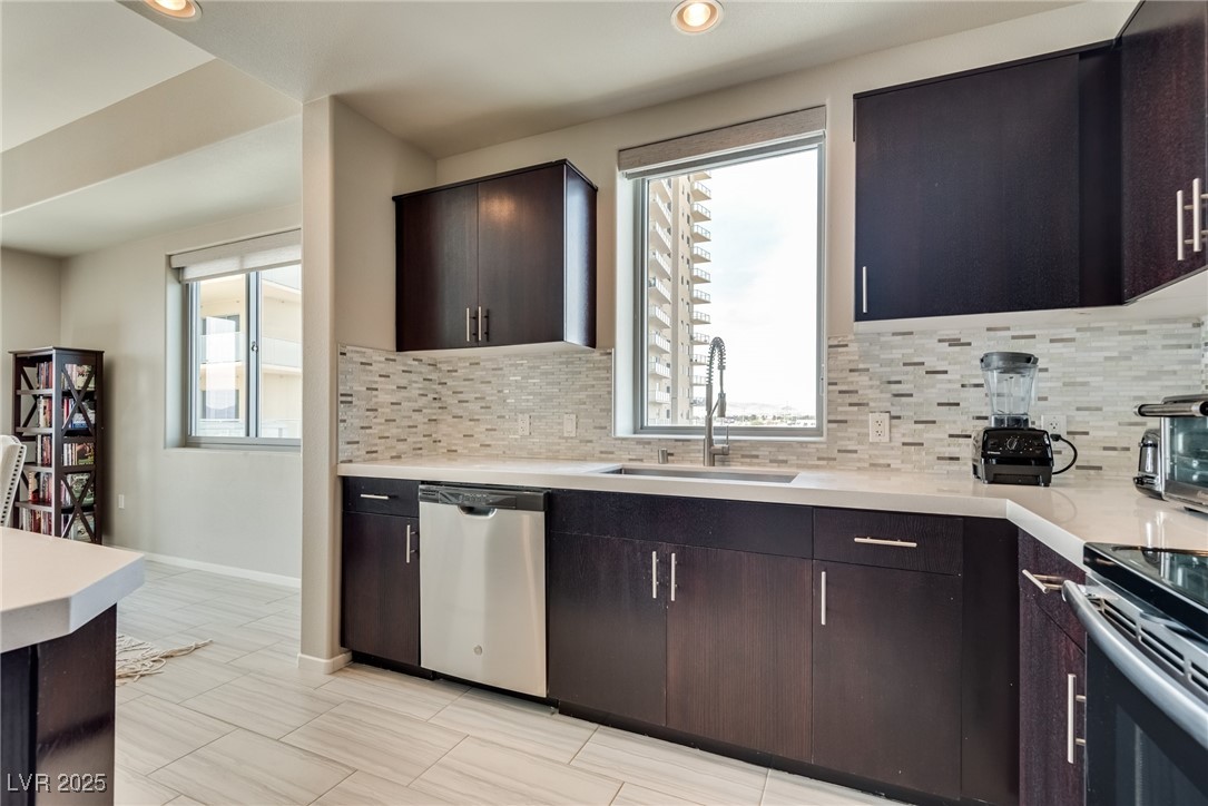 8255 Las Vegas Boulevard 610 Property Photo 14