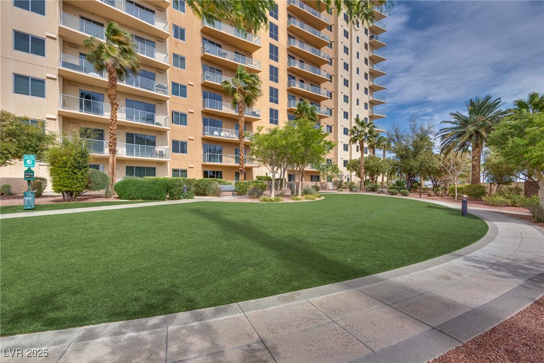 8255 Las Vegas Boulevard 610 Property Photo 35
