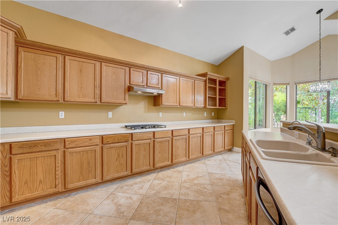 812 Eaglewood Drive Property Photo 25