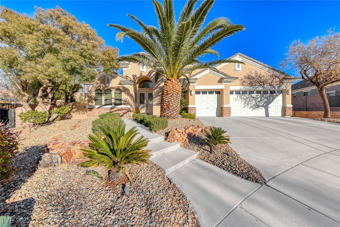 2064 Poetry Avenue Property Photo 5