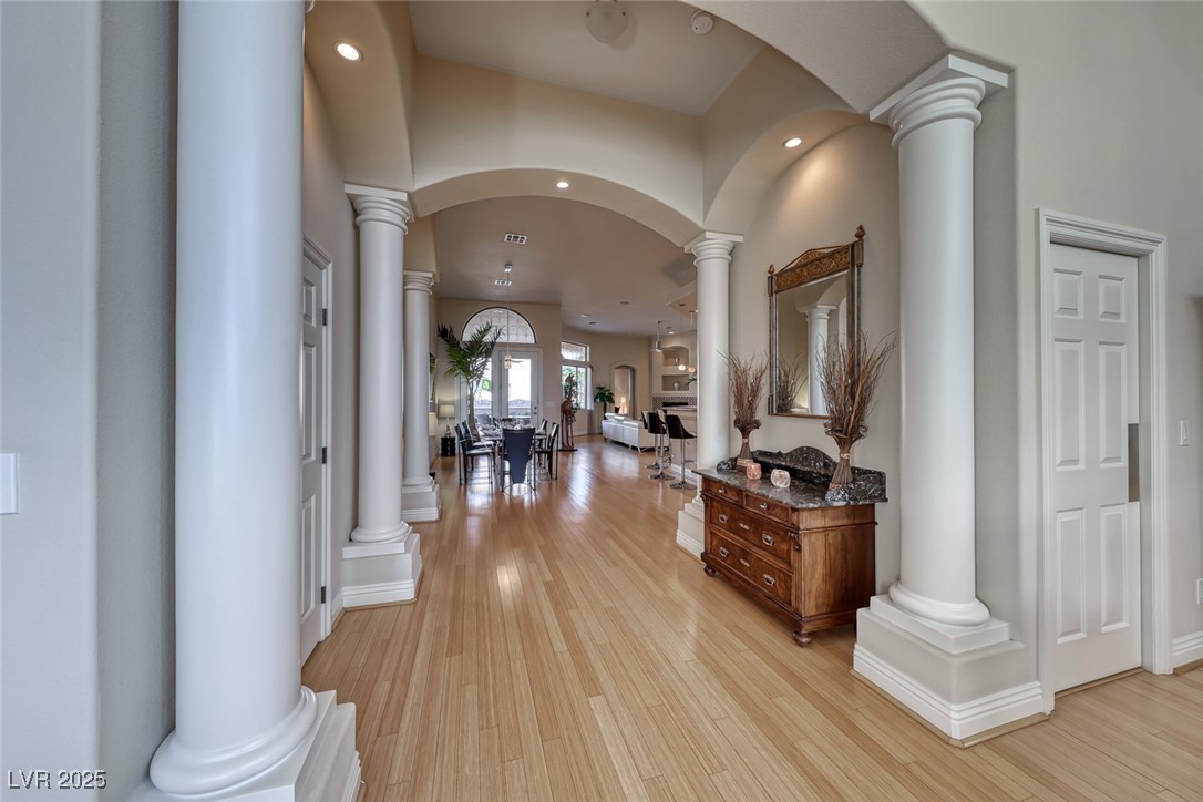 2064 Poetry Avenue Property Photo 6
