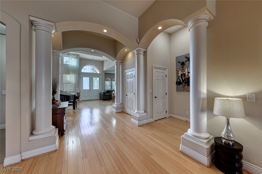 2064 Poetry Avenue Property Photo 7
