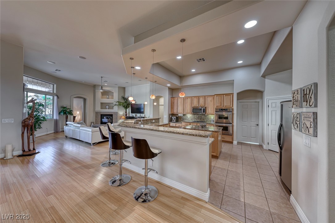 2064 Poetry Avenue Property Photo 18