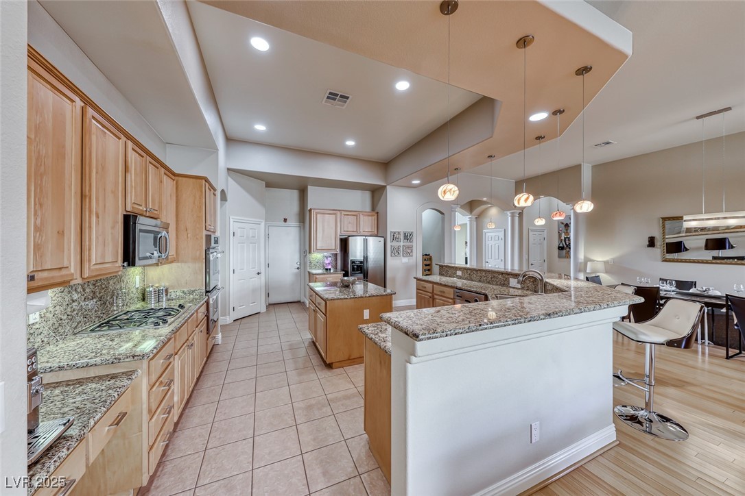 2064 Poetry Avenue Property Photo 20