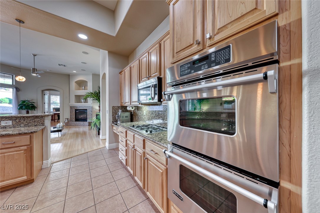 2064 Poetry Avenue Property Photo 22