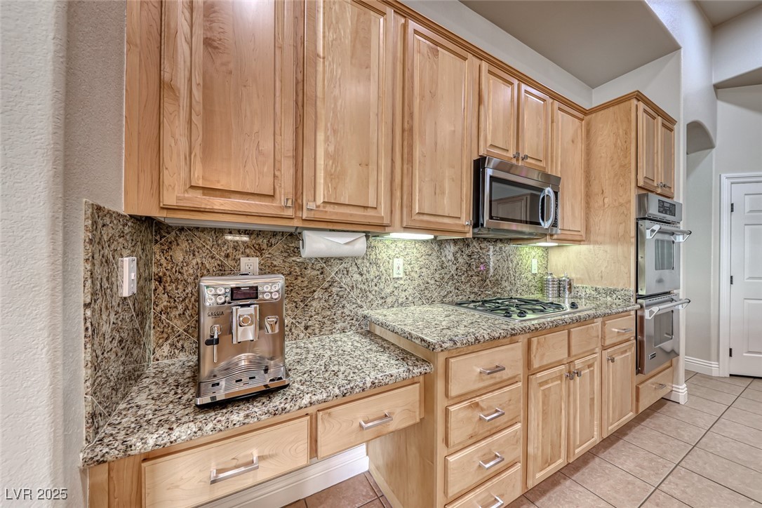2064 Poetry Avenue Property Photo 23