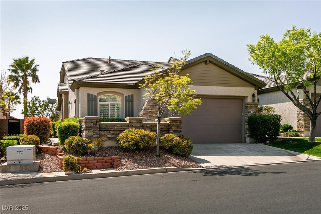 11253 Piper Peak Lane Property Photo 1