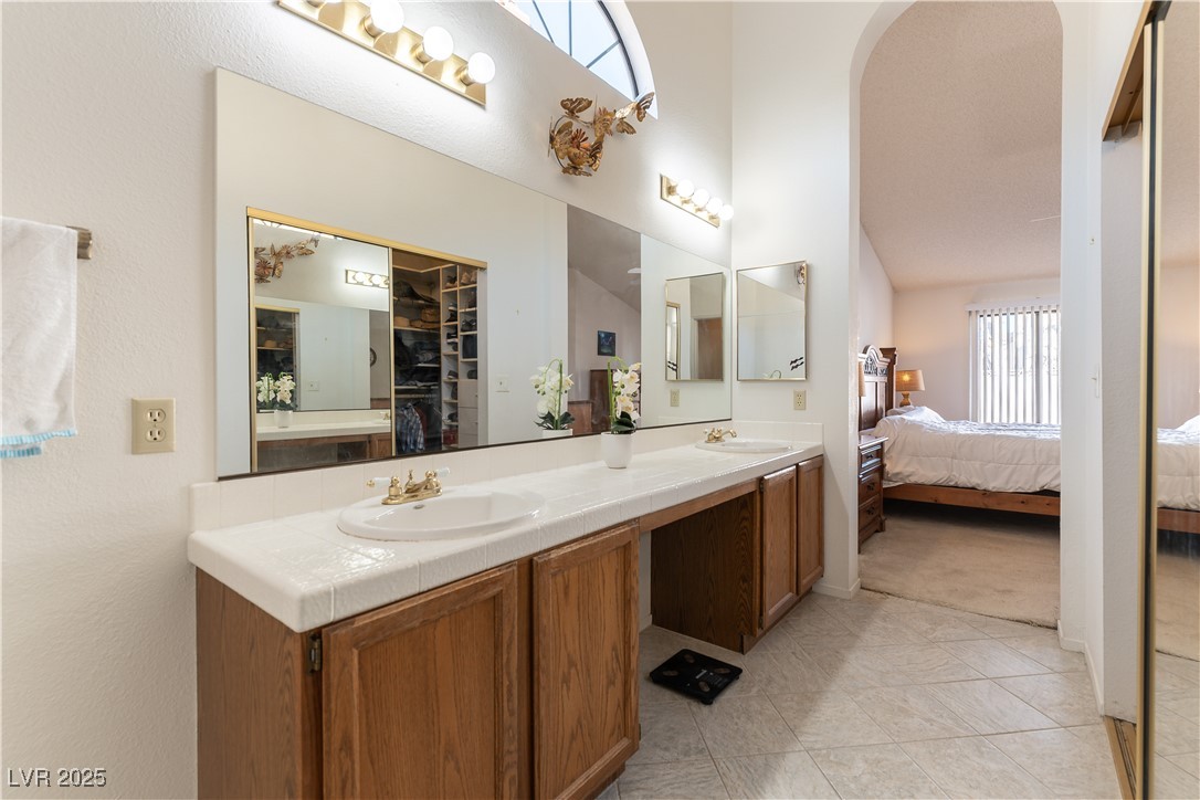 364 Rushing Creek Court Property Photo 14