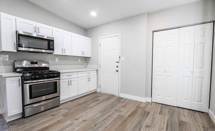 2990 La Canada Street Property Photo 5