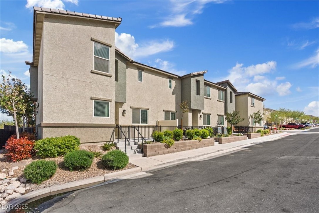12108 Harvest Sky Way 1 Property Photo 5
